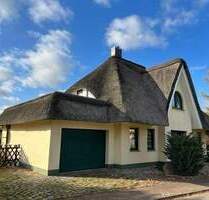 Reetdachhaus mit Wasserblick - 590.000,00&nbsp;EUR Kaufpreis, ca.&nbsp; 151,00&nbsp;m&sup2;&nbsp;Wohnfl&auml;che in Sauzin (PLZ: 17440) Ziemitz