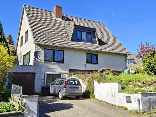 Straßenansicht - 7 Zimmer Einfamilienhaus in Ascheffel
