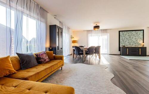 Großer Wohn-/ Essbereich - 