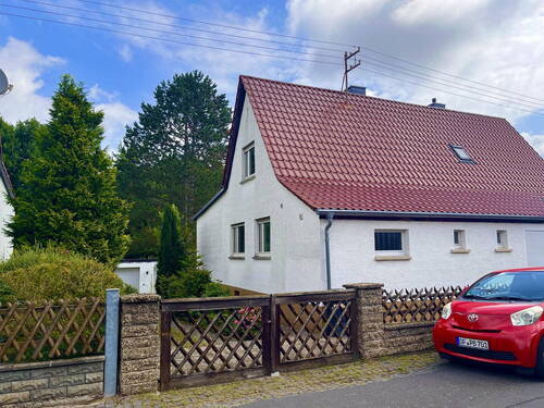 Haus von der Straße - 