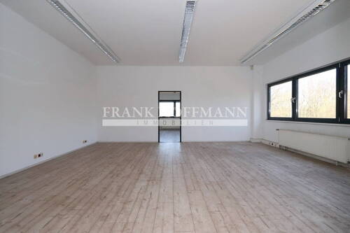 V9763 Halle 2 Büro - 
