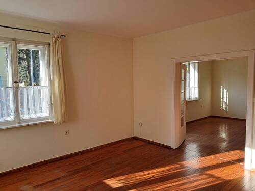 Wohnen EG - Doppelhaushälfte mit 230,00 m&sup2; in Erlangen zum Kaufen