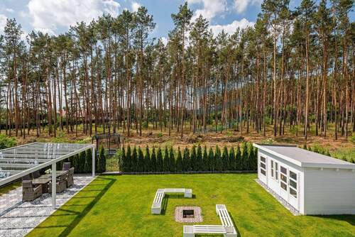 Blick Garten zum Waldessaum - 