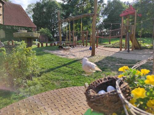 Hof Spielplatz - 