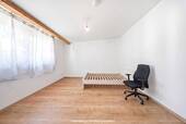Schlafzimmer Hinterhaus EG - Mehrfamilienhaus, Wohnhaus mit 328,00 m&sup2; in Karlsruhe zum Kaufen