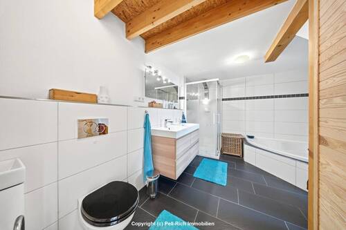 Badezimmer Hinterhaus EG - 