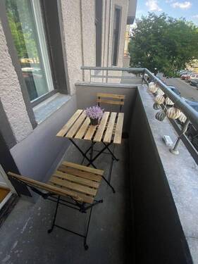 Bild 2 - 2 Zimmer Etagenwohnung zum Kaufen in Berlin