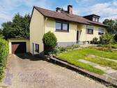 Eingangsseite - 8 Zimmer Einfamilienhaus zum Kaufen in Detmold