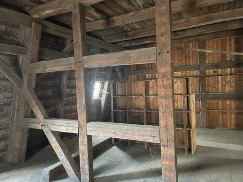 Dachboden ehem. histor. ApotheI - 8 Zimmer Mehrfamilienhaus, Wohnhaus in Reichenbach/Oberlausitz