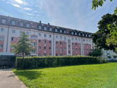 Ansicht Haus - Lichtdurchflutete und stilvolle Wohnung in wunderschöner und ruhiger Wohnlage