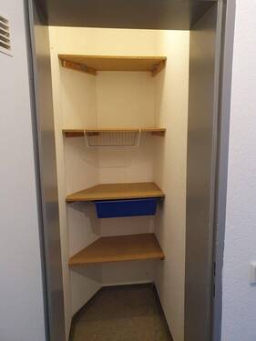 Abstellkammer - 