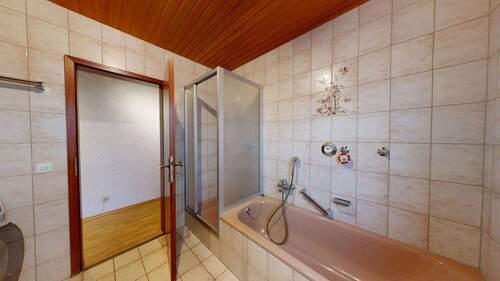 Badezimmer 1 - 