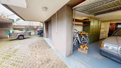 Zufahrt Garage - 