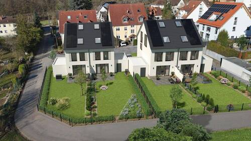 Bild 4 - Doppelhaushälfte mit 141,00 m&sup2; in Wiesbaden zum Kaufen