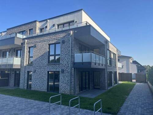 Seitenansicht 02 - Etagenwohnung mit 99,50 m² in Wacken zum Kaufen