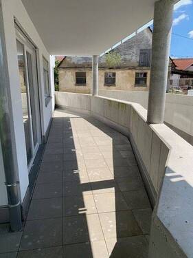 Kleine Frühstücksterrasse - 