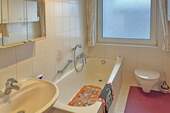 Erdgeschoss Badezimmer - 