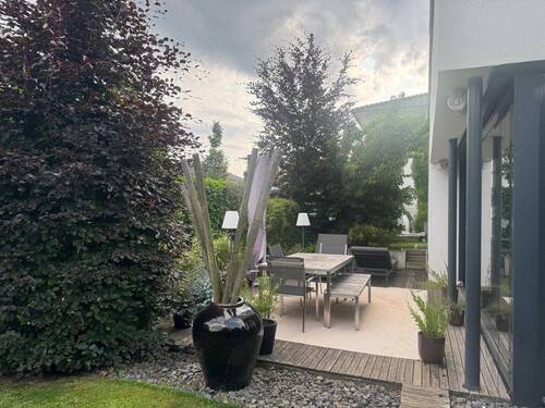Garten m. Terrasse - 