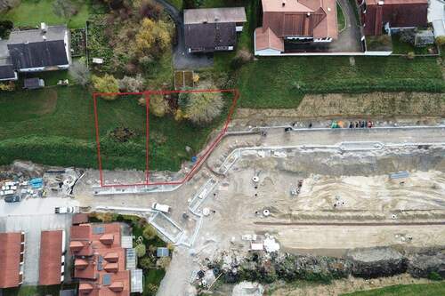 Vogelperspektive - Ruhiges, sonniges Grundstück für ein Einfamilienhaus mit Einliegerwohnung!
