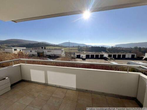 Aussicht - 4 Zimmer Etagenwohnung zum Kaufen in Aalen