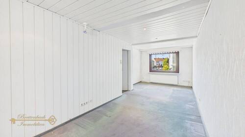 Schlafzimmer 2 OG - 