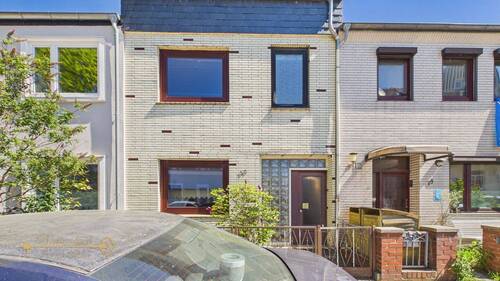 Hausansicht - Reihenmittelhaus mit 106,80 m&sup2; in Bremen zum Kaufen