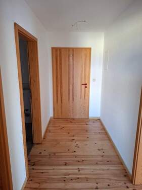 Flur - 3 Zimmer Etagenwohnung zur Miete in Zeulenroda-Triebes