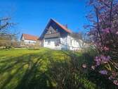 Bild1 - Einladendes EFH mit großem Garten in ruhiger Siedlungslage, Frauensattling