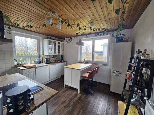 Kochen - Mehrfamilienhaus, Wohnhaus mit 122,00 m&sup2; in Vilsbiburg-Frauensattling zum Kaufen