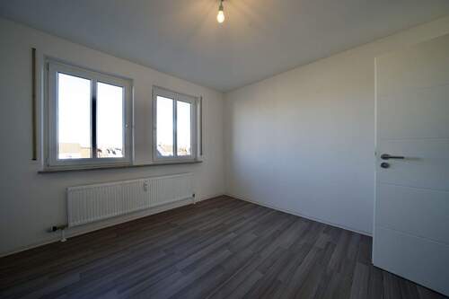 Schlafzimmer - 4 Zimmer Etagenwohnung in München