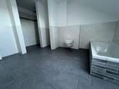 Badezimmer mit Dusche - 