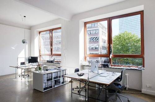 Schreibtischplätze - Büro zur Miete in Hamburg