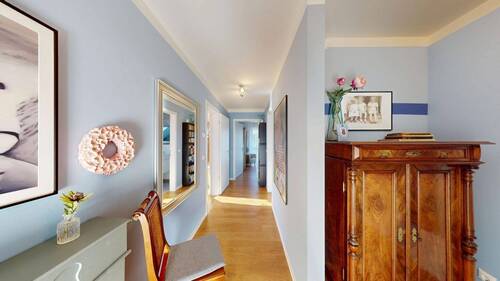 Eingangsbereich - 3 Zimmer Etagenwohnung zum Kaufen in Dresden