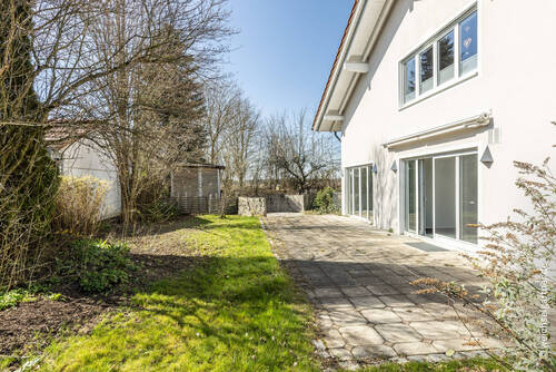 Terrasse von Küche begehbar - 