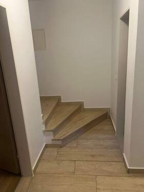 Diele - 1 Zimmer Etagenwohnung in Neuss