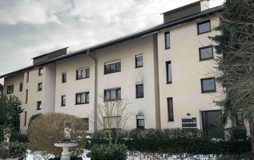 Ansicht Wohnanlage mit Hauseingängen - 2 Zimmer Etagenwohnung zur Miete in Darmstadt