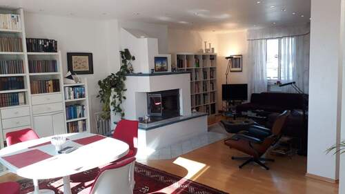 Wohnzimmer - 4 Zimmer Etagenwohnung in Lüdenscheid