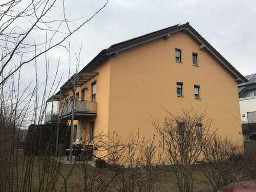 Südansicht - 3 Zimmer Terrassenwohnung zur Miete in Laberweinting