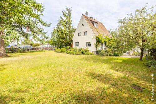 Schönes Wohnbaugrundstück - Grundstück zum Kaufen in München