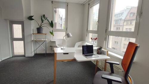 Büroraum - Büro zur Miete in Stuttgart