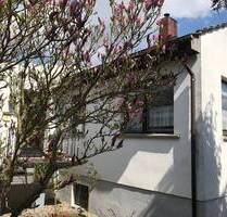 Freistehendes Einfamilienhaus mit zusätzlichem Ferienhaus in ruhiger Wohnlage von Lärz