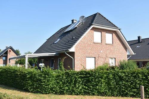 E133_1.jpg - Modernes Landhaus in Roffhausen