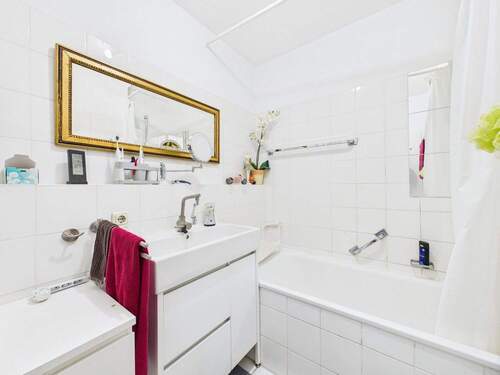 Innenliegendes Badezimmer - 