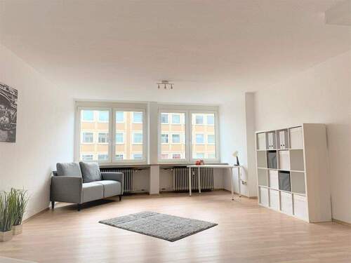Zimmer - Etagenwohnung zur Miete in Nürnberg