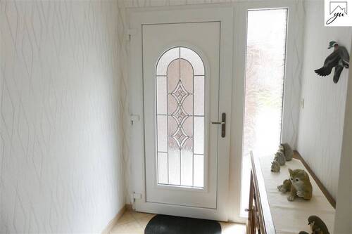 Eingangsbereich - 2 Zimmer Etagenwohnung zur Miete in Aurich