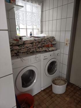 Heizungs- und Waschraum - 