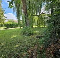 Charmantes, großzügiges Grundstück mit idyllischem Garten und attraktivem Baurecht in Vorzugslage - Seefeld-Hechendorf