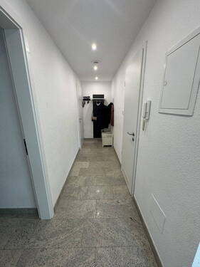 Bild 3 - 4 Zimmer Etagenwohnung in Sinzheim