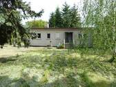 26015-1.jpg - -Unterkellertes Einfamilienhaus auf idyllischem Grundstück -