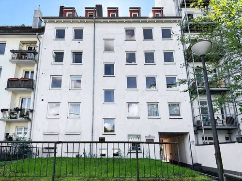 Wohnhaus Hofseite - Etagenwohnung mit 67,00 m² in Hamburg zum Kaufen